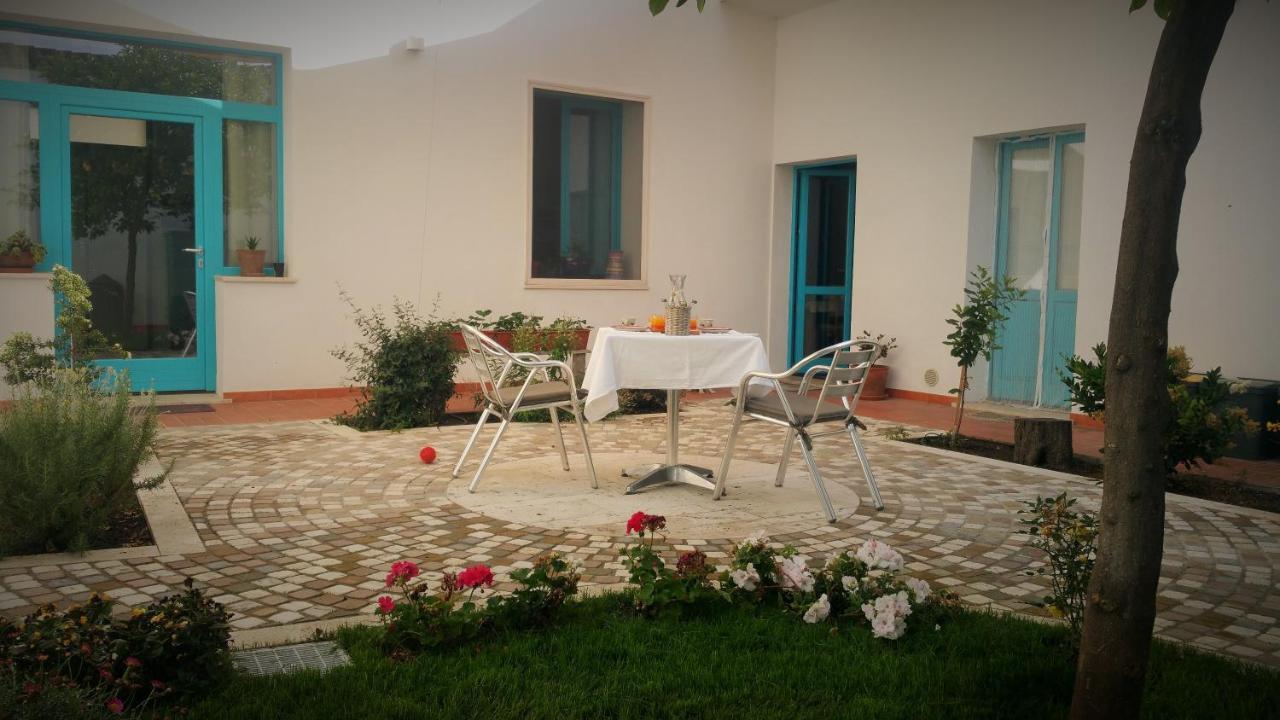 B&B-Le Rondini มอนเซร์ราโต ภายนอก รูปภาพ